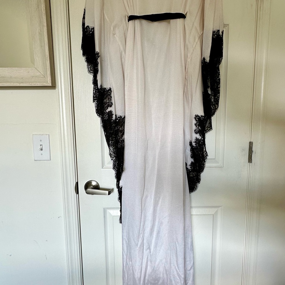 Rosamosario 100% Raw Silk Kaftan & Black Chantilly Lace “Natural Beauty” Large - Picture 15 of 17